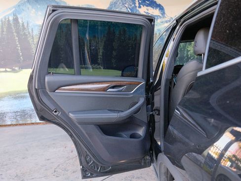 Used 2019 BMW X3 xDrive30i w/ Convenience Package image 32