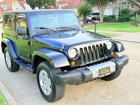 Used 2008 Jeep Wrangler Sahara w/ PWR Convenience Group image 3