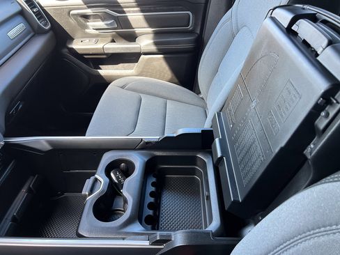 Used 2023 RAM 1500 Big Horn image 28