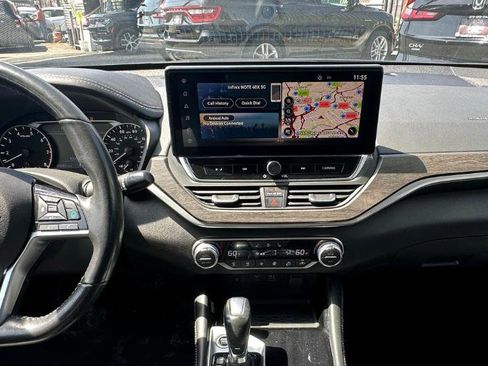 Used 2023 Nissan Altima 2.5 SL image 11