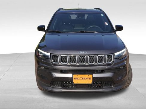 Certified 2023 Jeep Compass Latitude w/ Sun and Sound Group AWD/4WD image 12