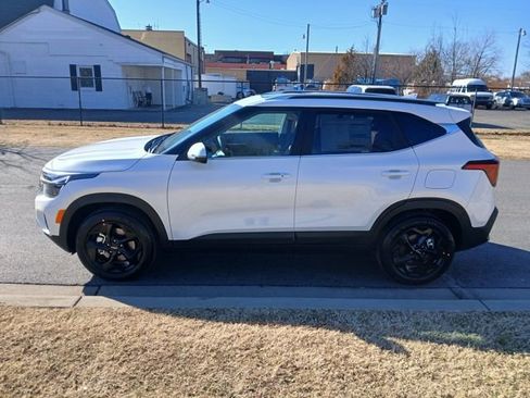 New 2026 Kia Seltos EX w/ EX Sunroof Package AWD/4WD image 6