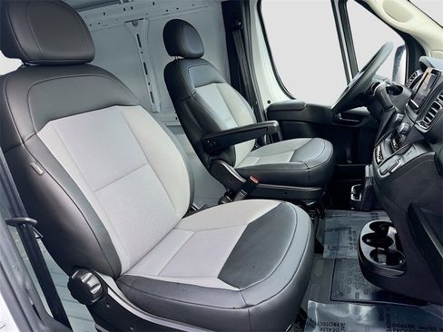 Used 2025 RAM ProMaster 1500 image 24