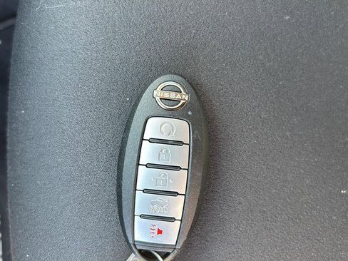 Used 2025 Nissan Altima 2.5 SV FWD image 24