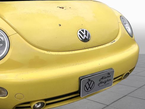 Used 2001 Volkswagen Beetle GLX FWD image 30