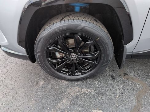 Certified 2023 Toyota RAV4 XSE AWD/4WD image 27