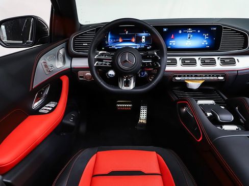 New 2026 Mercedes-Benz GLE 53 AMG 4MATIC Coupe image 13