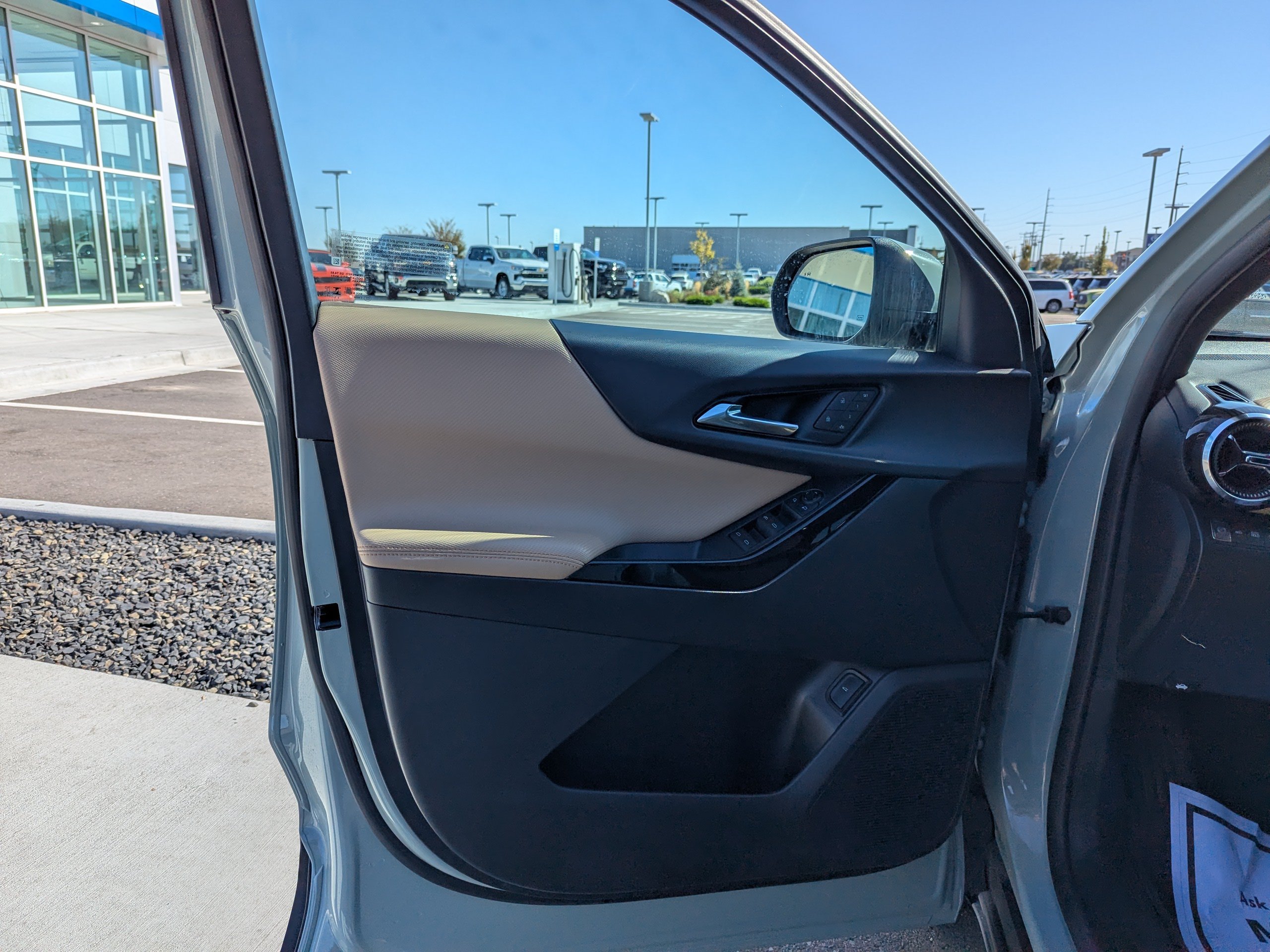 Certified 2026 Chevrolet Equinox ACTIV w/ Convenience Package III AWD/4WD image 10