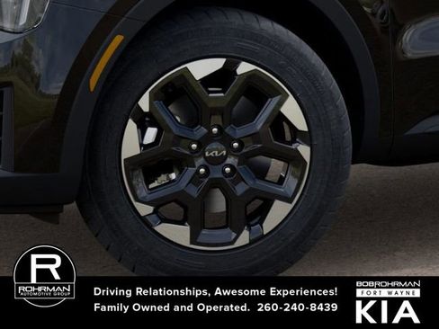 New 2026 Kia Sorento S w/ S Panoramic Sunroof Package image 10