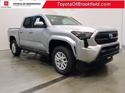 New 2025 Toyota Tacoma SR5