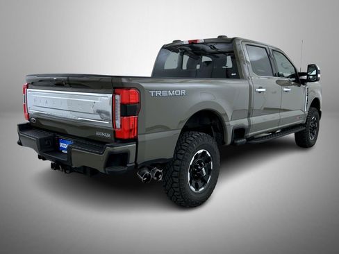New 2026 Ford F250 Platinum w/ Platinum Plus Package image 5