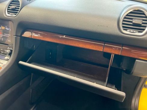 Used 2020 Porsche 718 Cayman S image 35