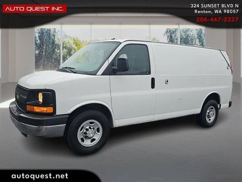 Used 2014 Chevrolet Express 2500 RWD image 1