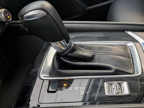 Used 2021 MAZDA CX-5 Touring image 12