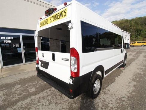 Used 2023 RAM ProMaster 2500 image 12