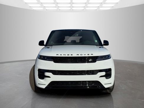 New 2026 Land Rover Range Rover Sport Dynamic SE image 2