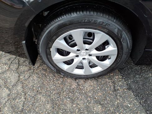 Certified 2023 Toyota Corolla LE image 7