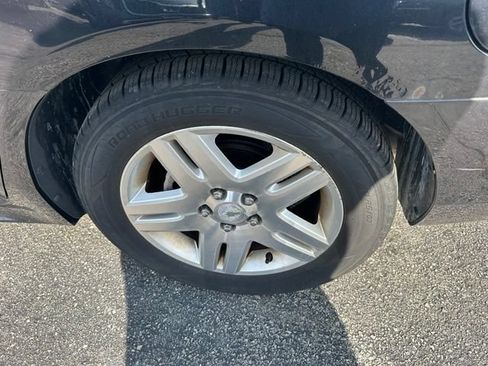 Used 2012 Chevrolet Impala LT FWD image 7