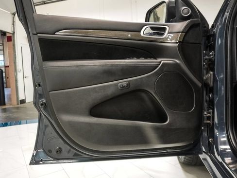 Used 2018 Jeep Grand Cherokee Trackhawk w/ Trailer Tow Group IV AWD/4WD image 19