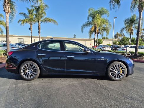 Used 2022 Maserati Ghibli GT RWD image 11