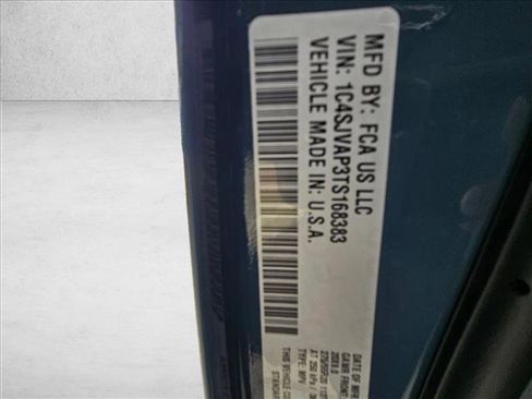 New 2026 Jeep Grand Wagoneer 4WD image 18