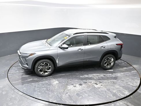 New 2026 Chevrolet Trax LT image 38