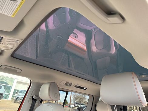 New 2025 Volkswagen ID. Buzz 1st Edition image 29