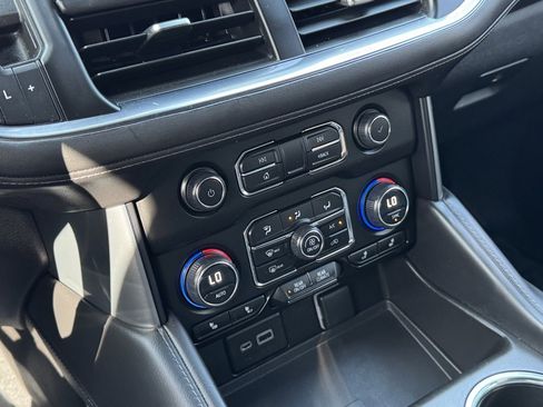 Used 2023 Chevrolet Tahoe LT image 13