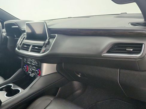 Used 2022 Chevrolet Tahoe LT w/ Luxury Package image 31