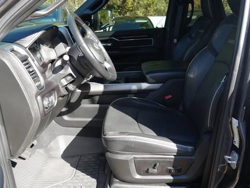 Used 2022 RAM 3500 Laramie image 8