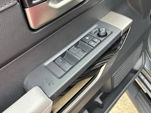 New 2026 Toyota Tundra Limited AWD/4WD image 13