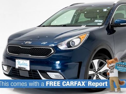 Used 2018 Kia Niro EX FWD image 2