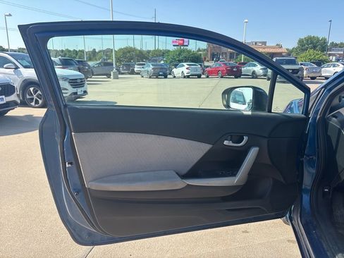 Used 2015 Honda Civic LX image 9
