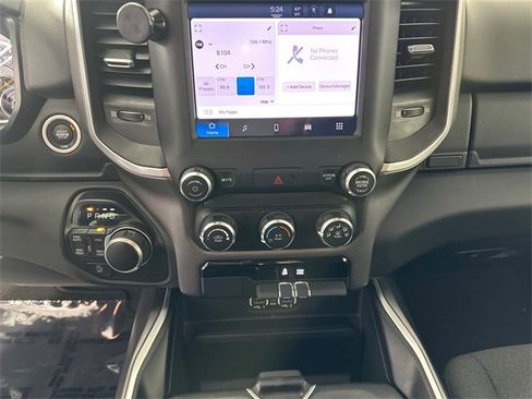 Certified 2022 RAM 1500 Big Horn image 28