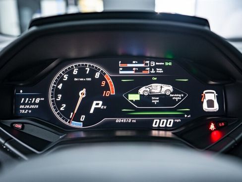 Used 2016 Lamborghini Huracan LP 610-4 image 31