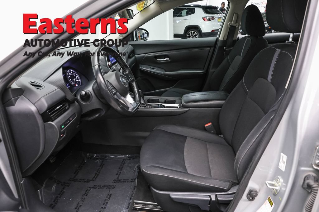 Used 2022 Nissan Sentra SV FWD image 15