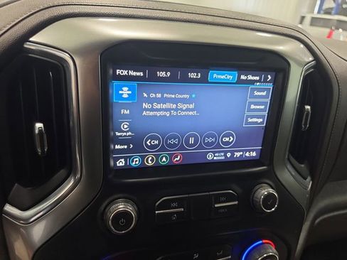 Used 2022 Chevrolet Silverado 1500 LTZ AWD/4WD image 13