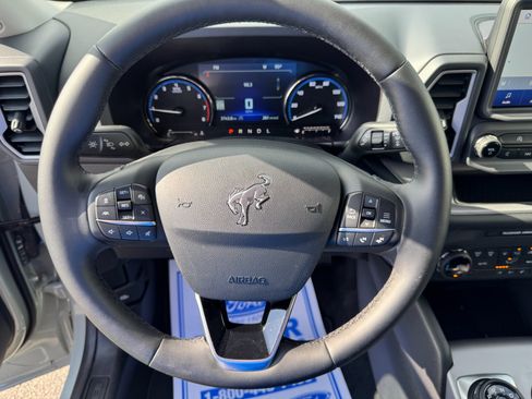 Used 2024 Ford Bronco Sport Outer Banks w/ Tech Package image 12