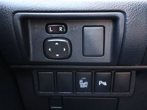 Used 2015 Lexus ES 350 w/ Luxury Package image 29