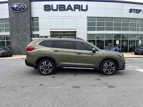 Certified 2023 Subaru Ascent Limited w/ Technology Package image 9