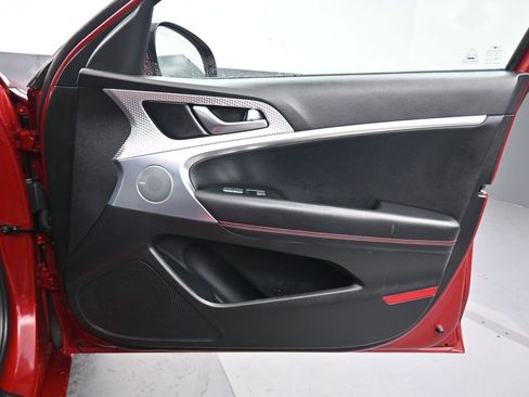 Used 2023 Genesis G70 2.0T w/ Sport Prestige Package image 41