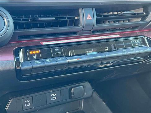 Certified 2024 Toyota Prius Prime XSE Premium image 33