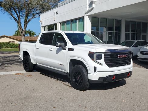 Certified 2022 GMC Sierra 1500 AT4X image 7
