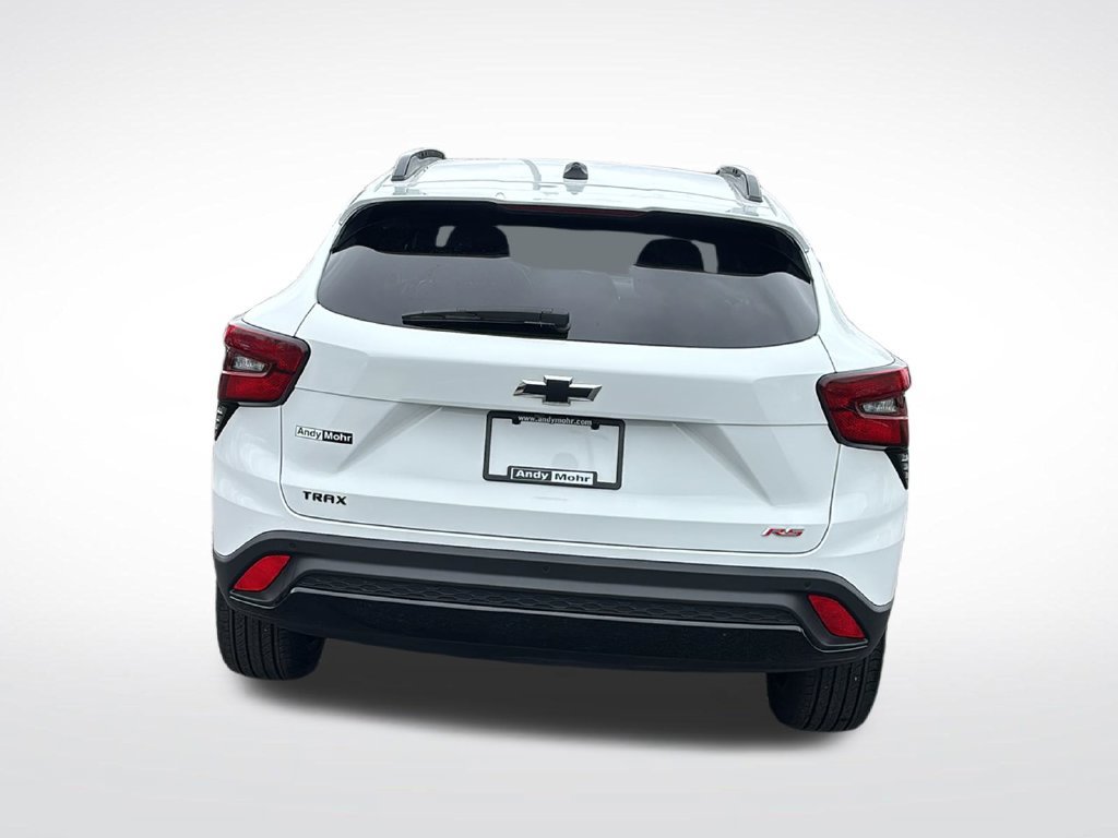 Used 2025 Chevrolet Trax RS w/ Sunroof Package FWD image 6