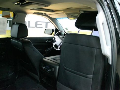 Used 2019 Chevrolet Tahoe Premier AWD/4WD image 10