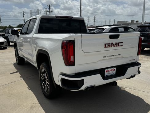 Used 2025 GMC Sierra 1500 AT4 w/ AT4 Preferred Package AWD/4WD image 8