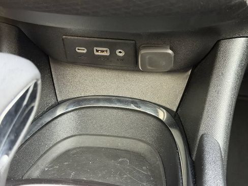 Used 2024 Chevrolet Malibu LT FWD image 24