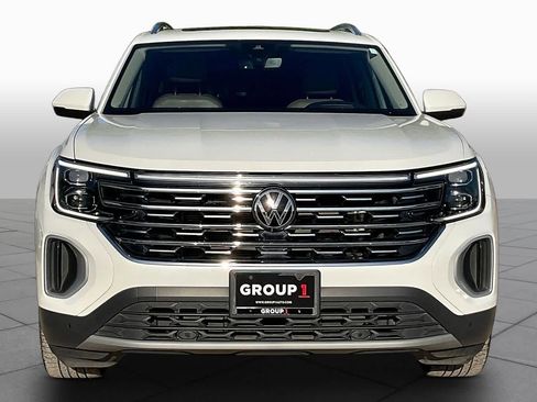 Used 2024 Volkswagen Atlas SEL image 4