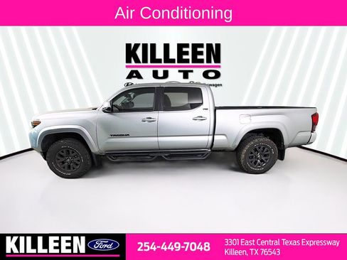 Used 2022 Toyota Tacoma SR5 image 4