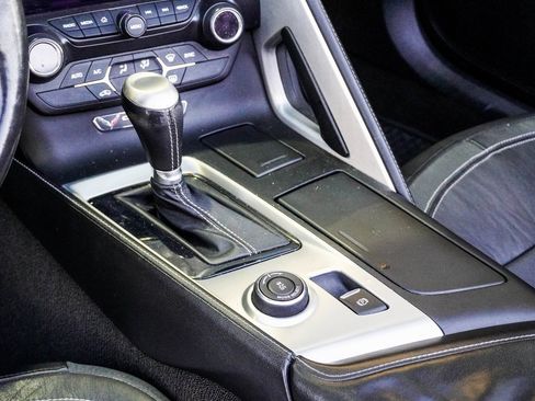 Used 2014 Chevrolet Corvette Stingray Convertible image 18